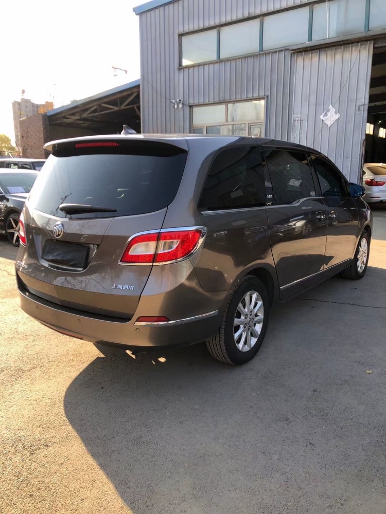 沈阳12年别克GL82