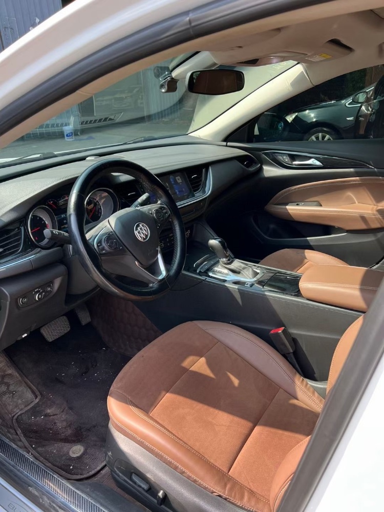 沈阳18年别克君威6