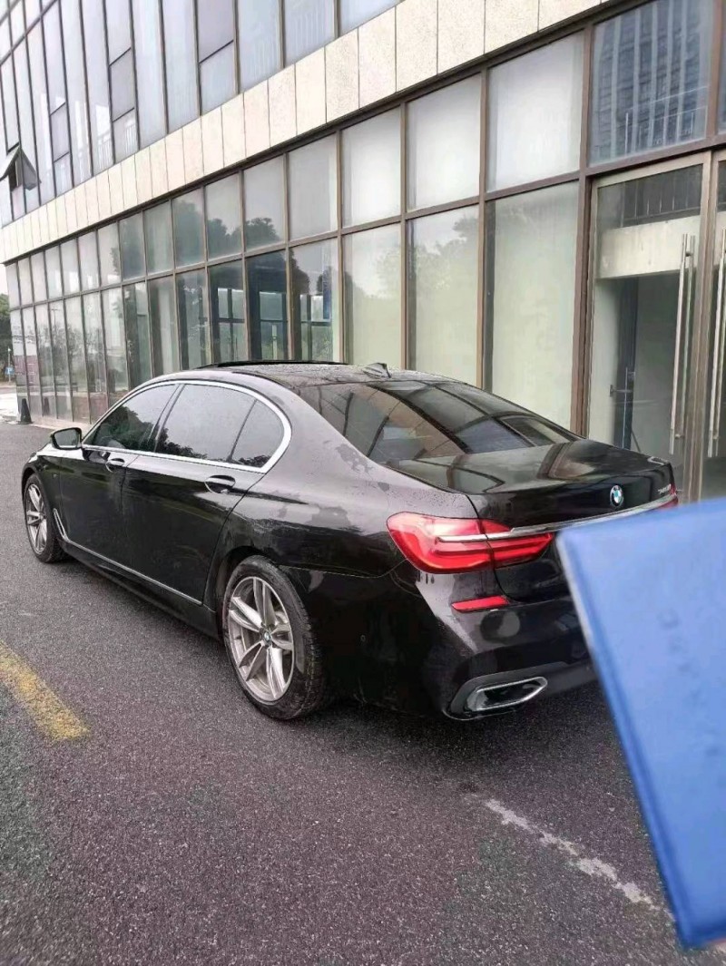 嘉兴18年宝马7系4