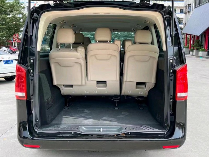 东莞21年奔驰威霆2