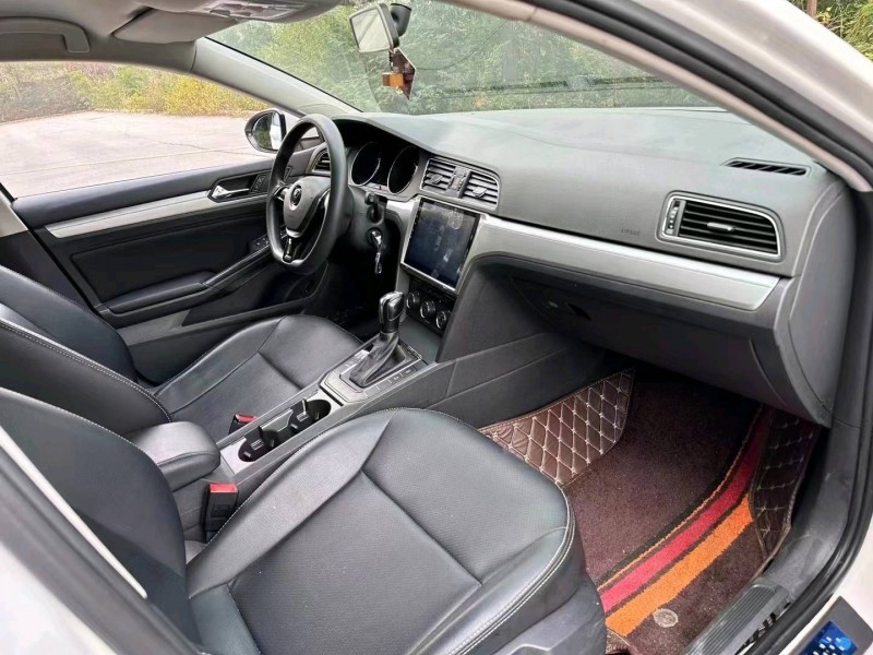 北京17年大众凌渡6