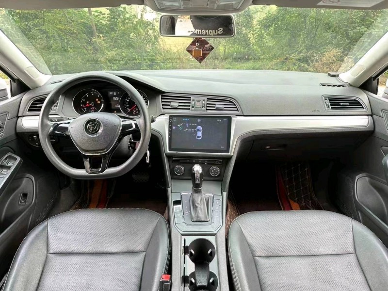 北京17年大众凌渡7