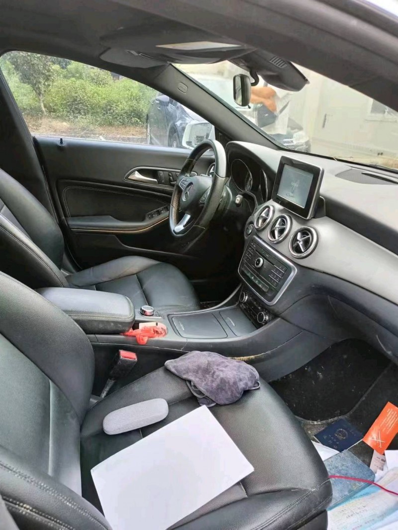 嘉兴15年奔驰CLA5