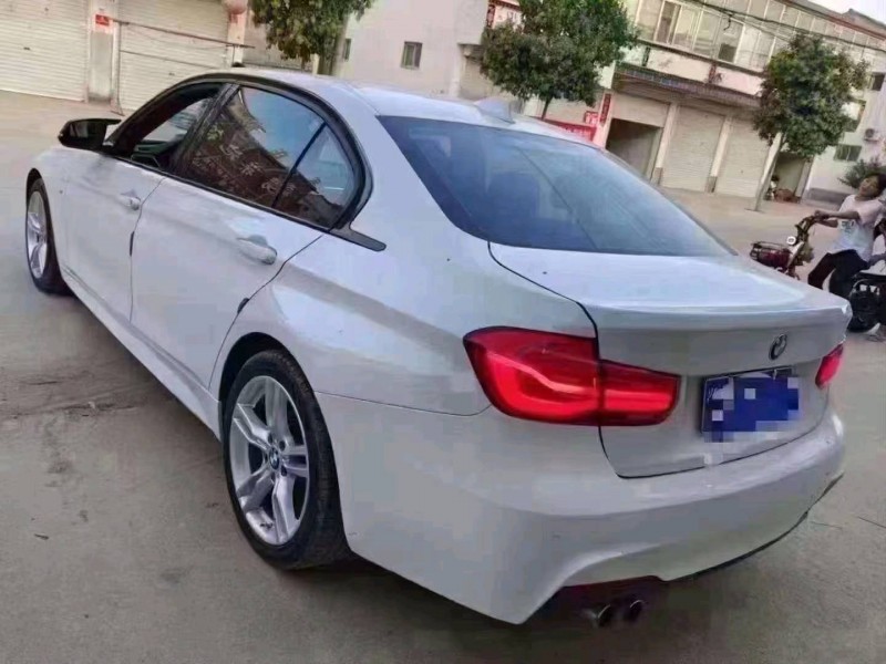 北京17年宝马3系2