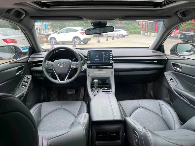 东莞21年丰田亚洲龙5