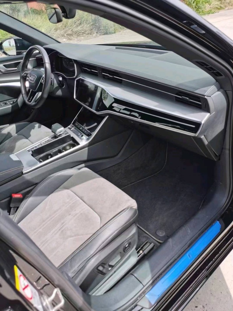 北京20年奥迪A6L7