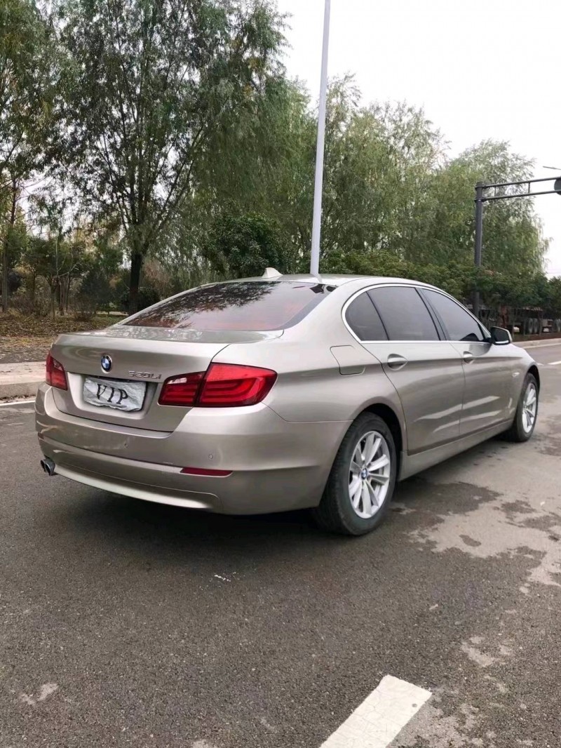 北京13年宝马5系9