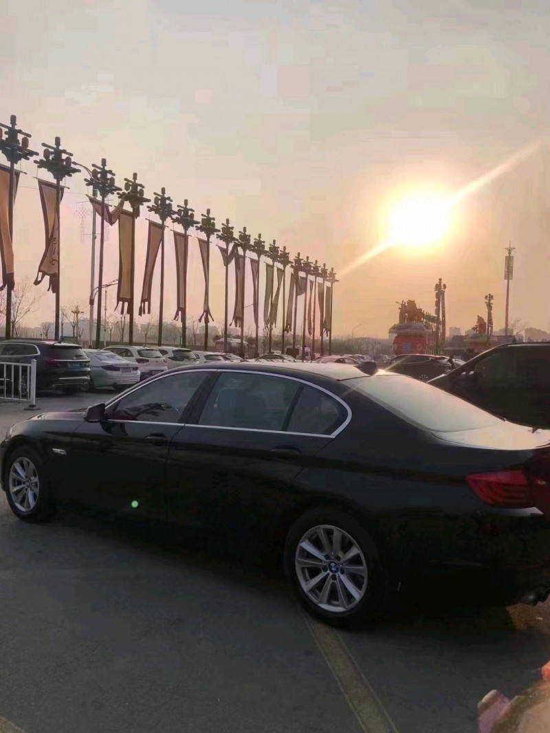 北京13年宝马5系4