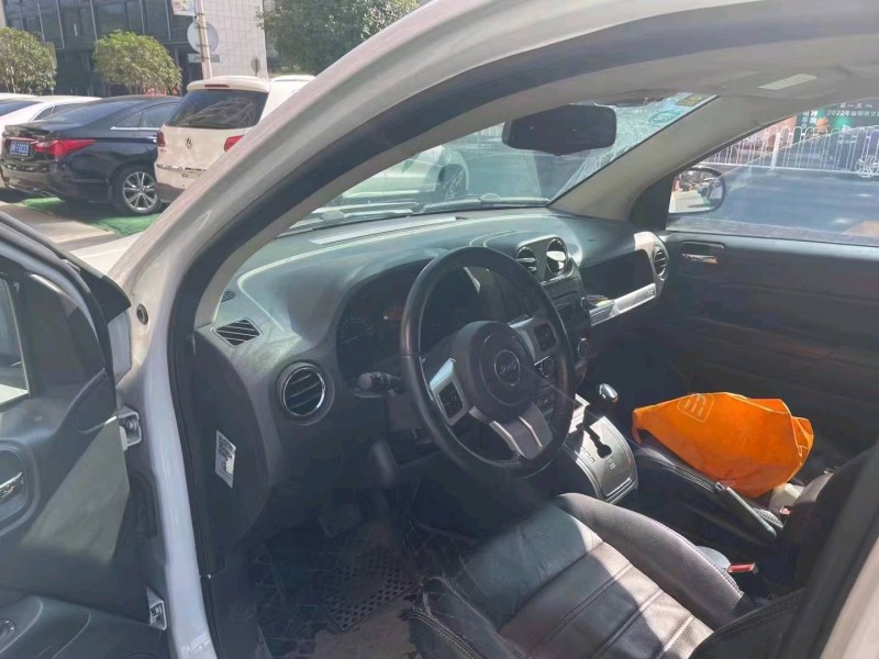 北京16年Jeep指南者5