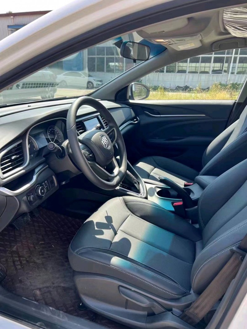 北京22年别克英朗4