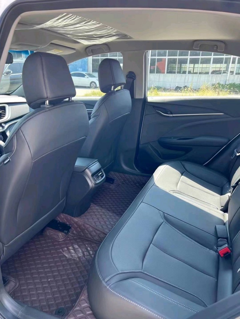 北京22年别克英朗5