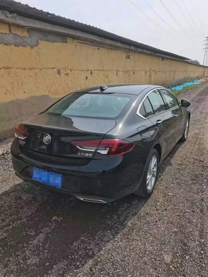 临沂22年别克君威8