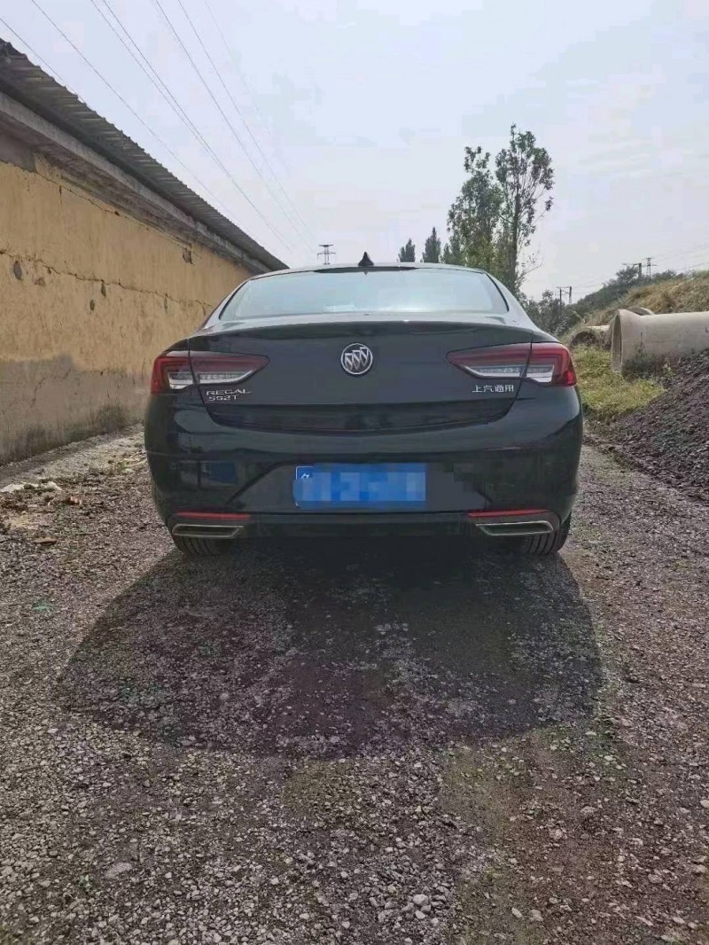 临沂22年别克君威9