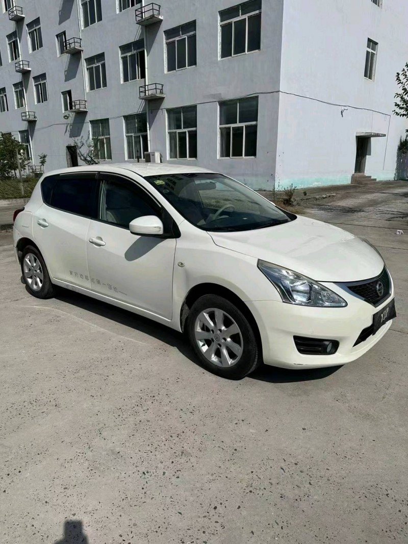 北京13年日产骐达3