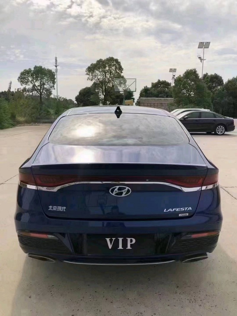 北京20年现代菲斯塔9