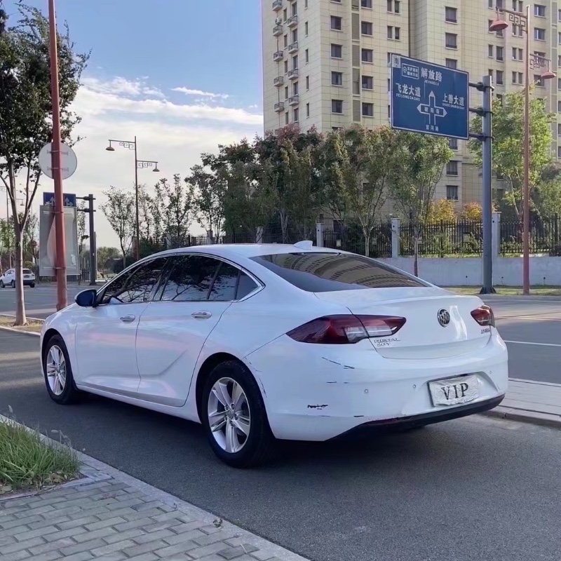 枣庄17年别克君威9