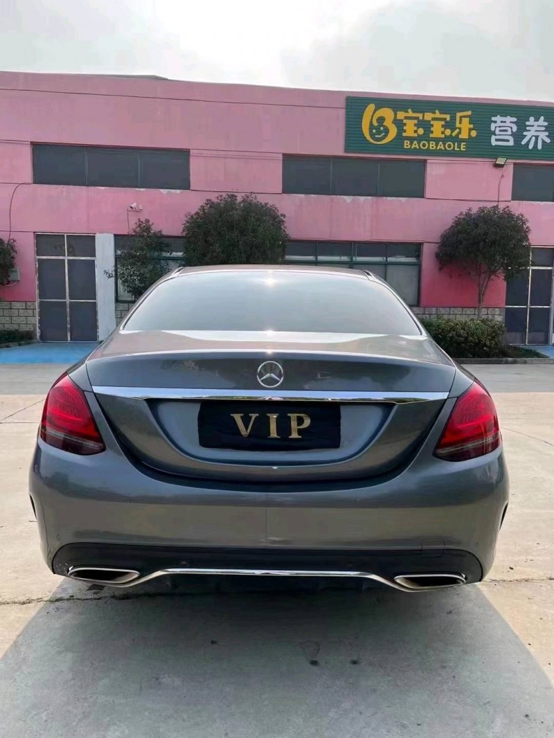 北京18年奔驰C8