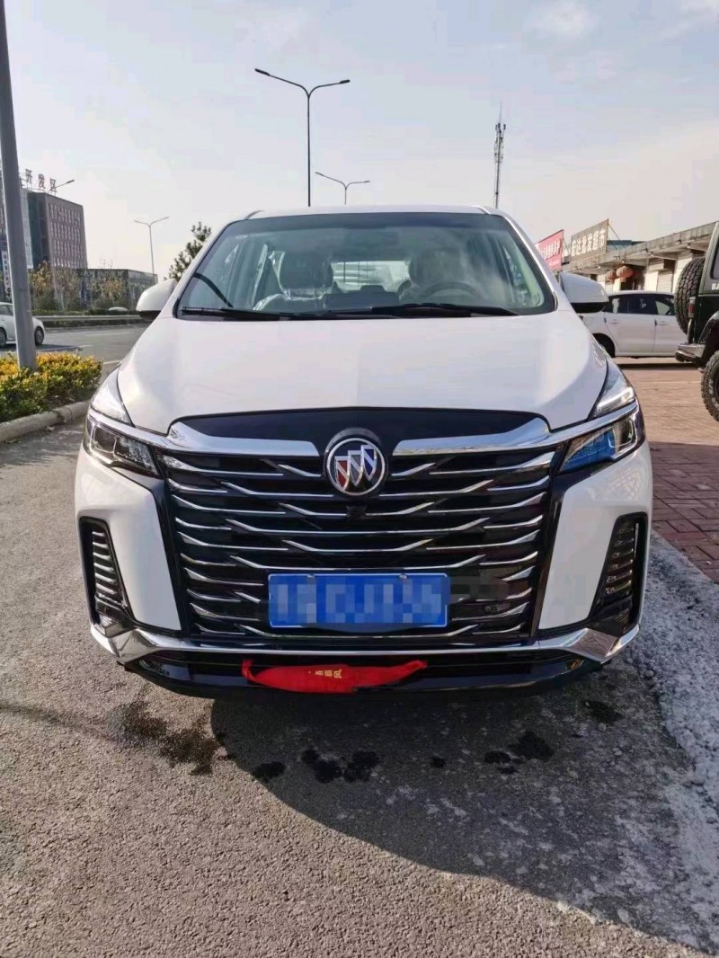 枣庄22年别克GL81