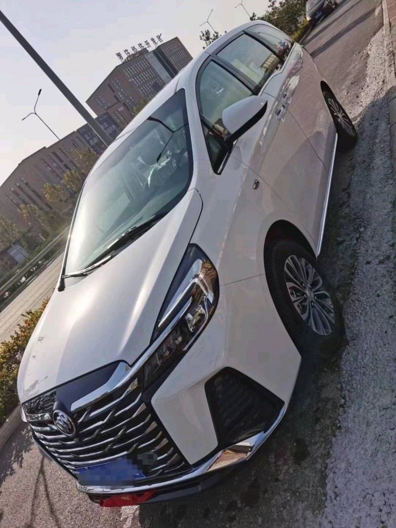 枣庄22年别克GL83