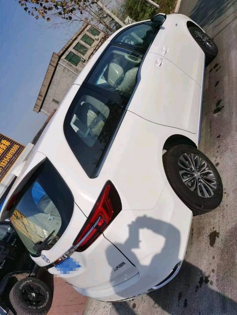 枣庄22年别克GL88