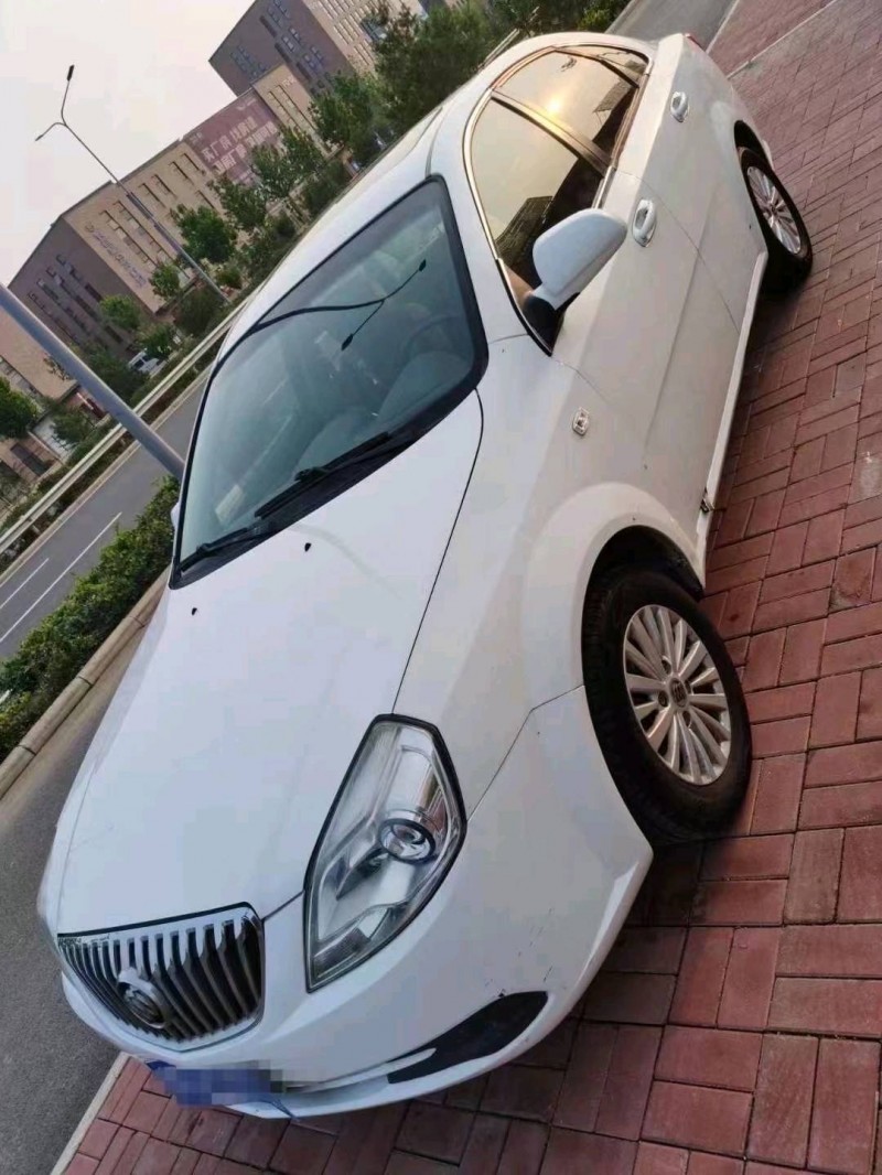 临沂16年别克凯越3