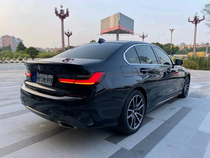 东莞21年宝马3系4