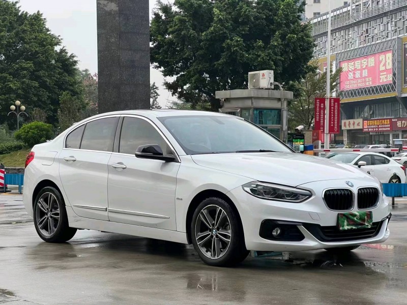 东莞18年宝马1系2
