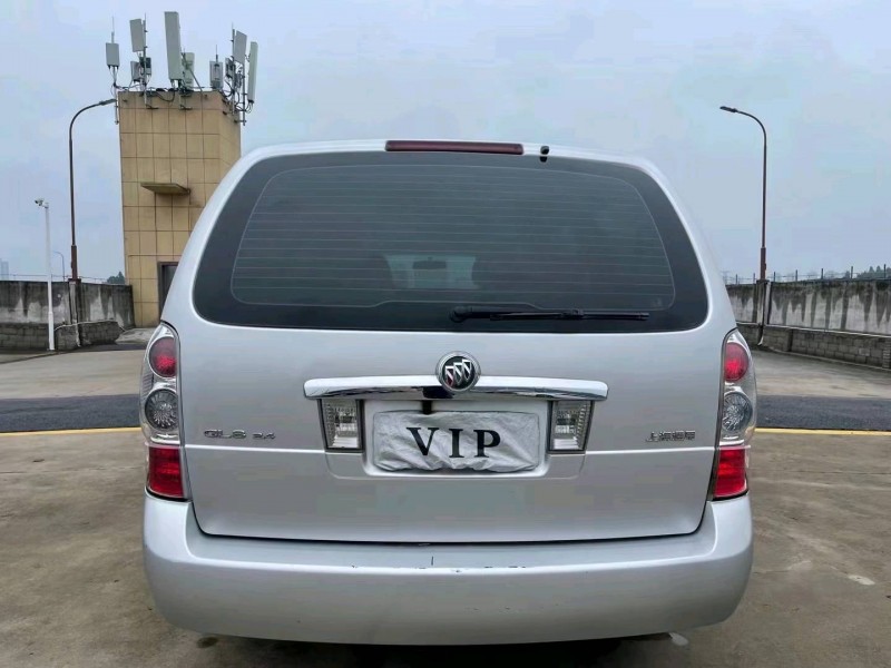 武汉14年别克GL81