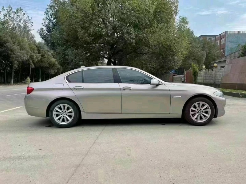 北京13年宝马5系4