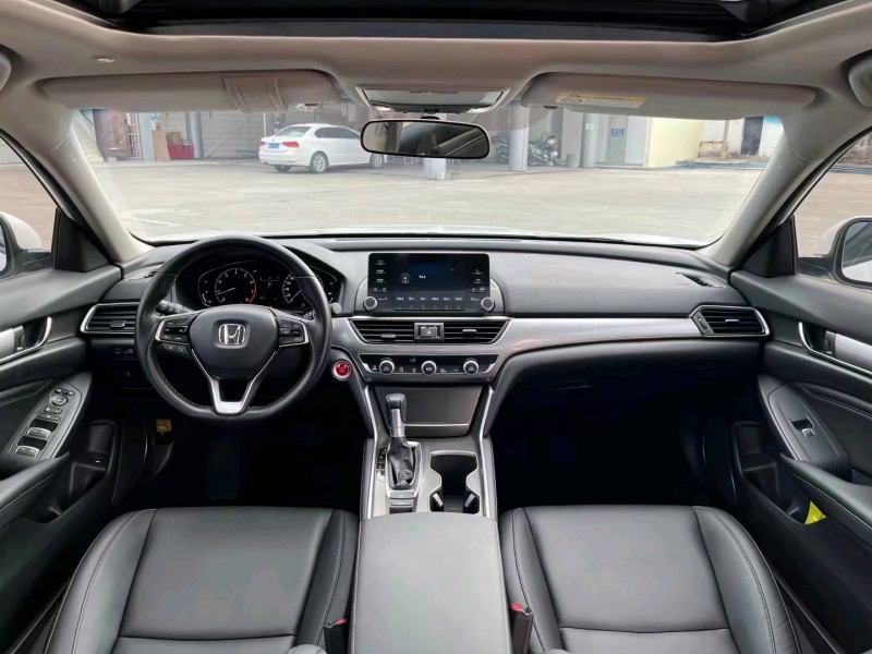 广州20年本田雅阁4