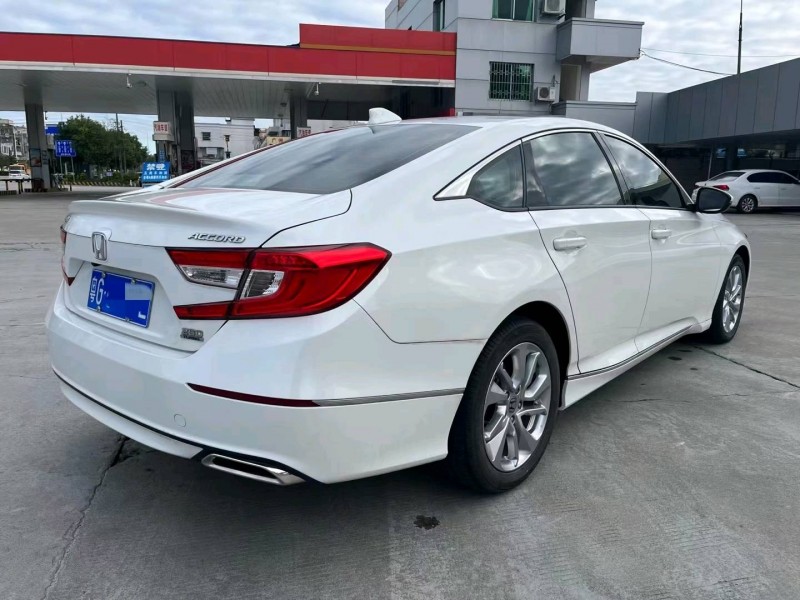 广州20年本田雅阁8