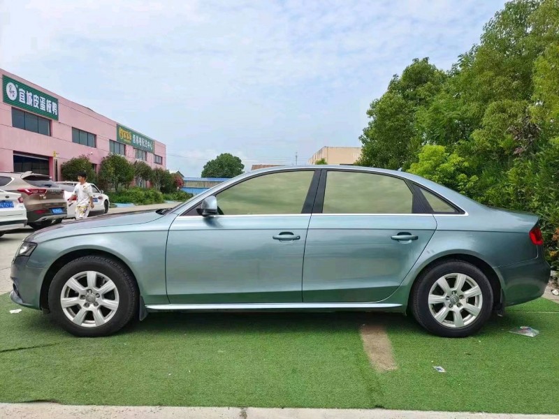 北京11年奥迪A4L5
