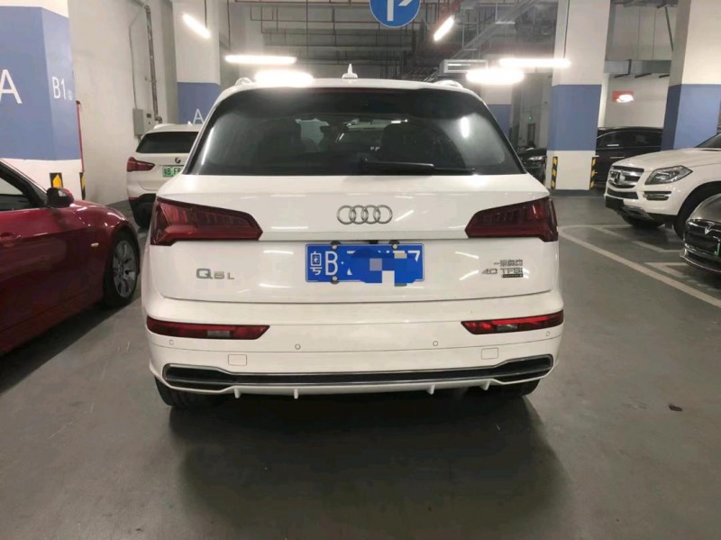 深圳19年奧迪Q58