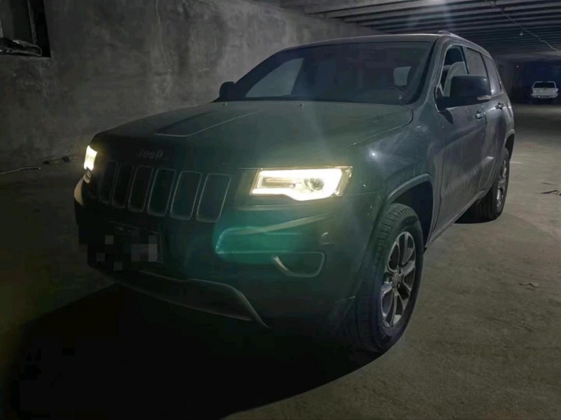 济南14年Jeep大切诺基1