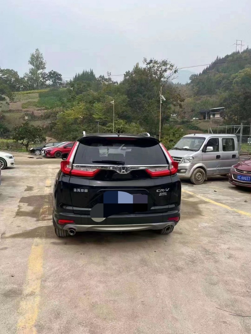 重庆18年本田CRV5