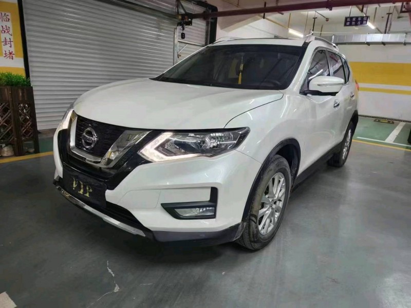 宜昌20年日產奇駿2