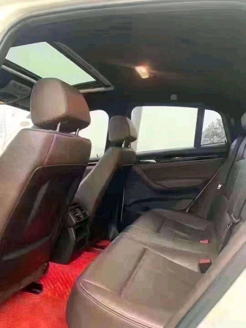 北京16年宝马X47