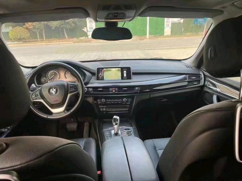 北京14年宝马X54