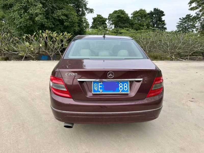 中山10年奔驰C8
