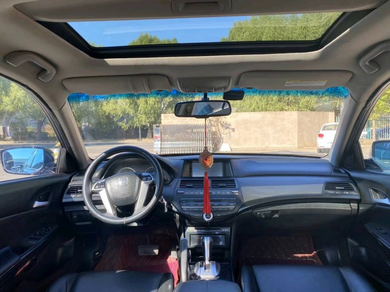 沈阳13年本田雅阁7