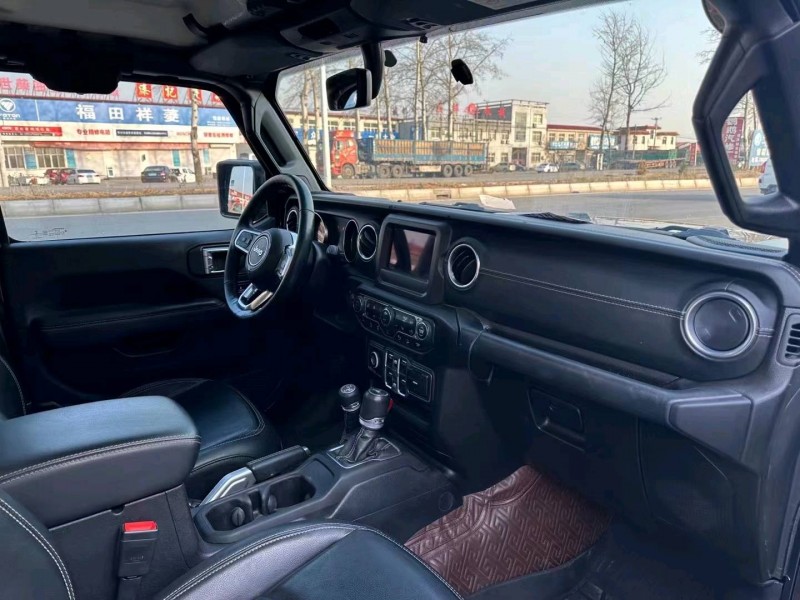 济南19年Jeep牧马人4