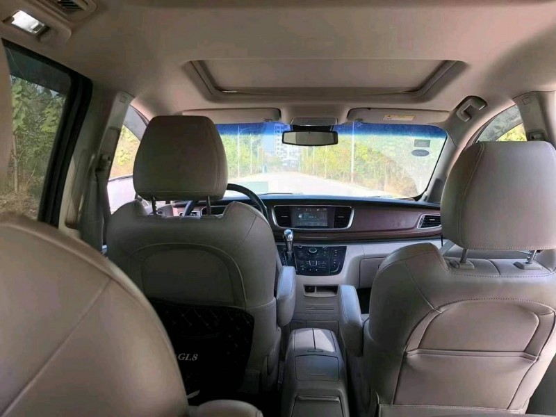 枣庄17年别克GL84