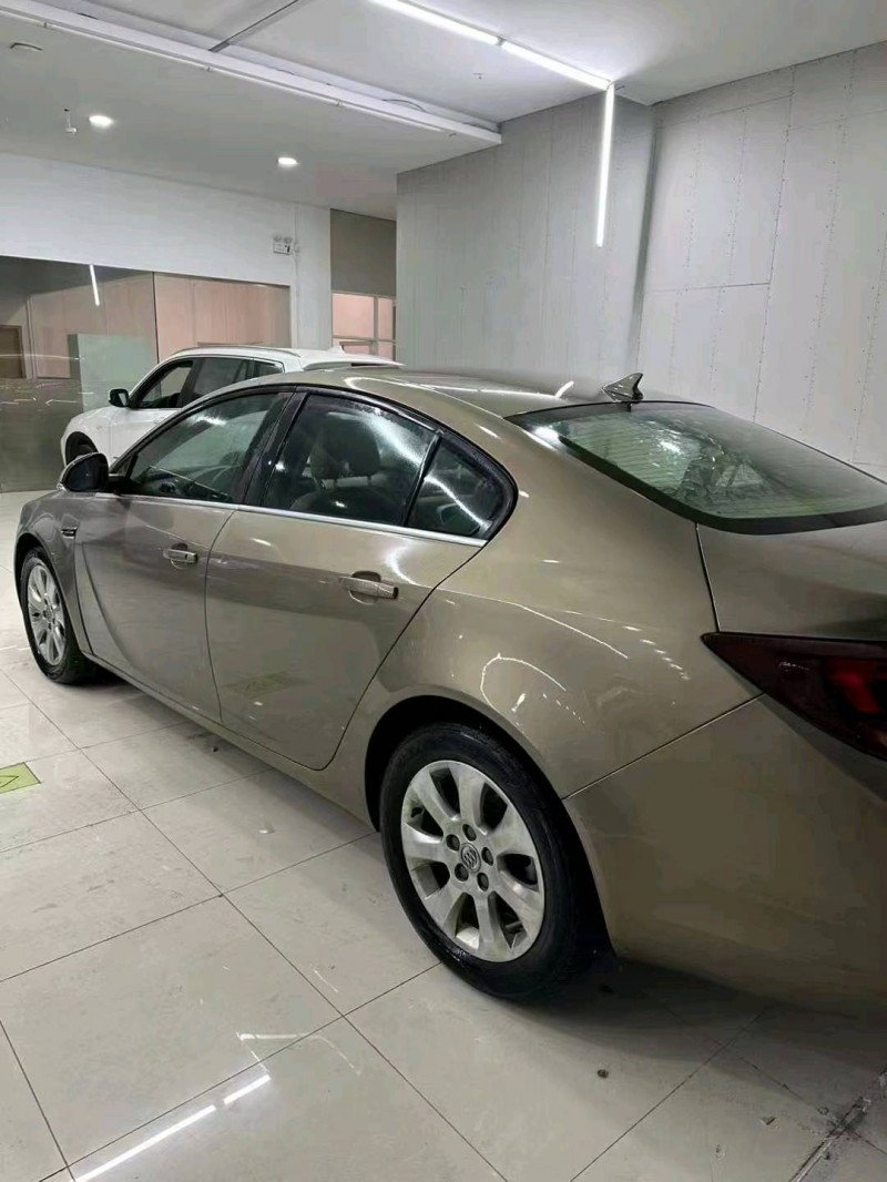 常州14年别克君威7