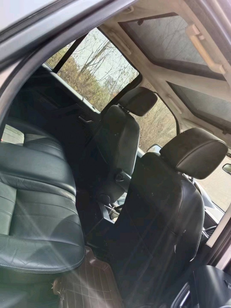 宜春13年路虎发现神行4