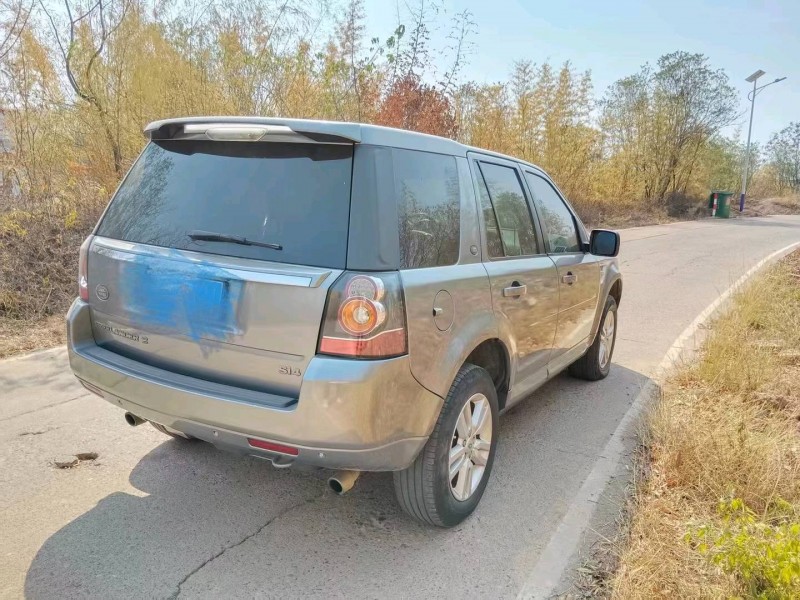 宜春13年路虎发现神行6