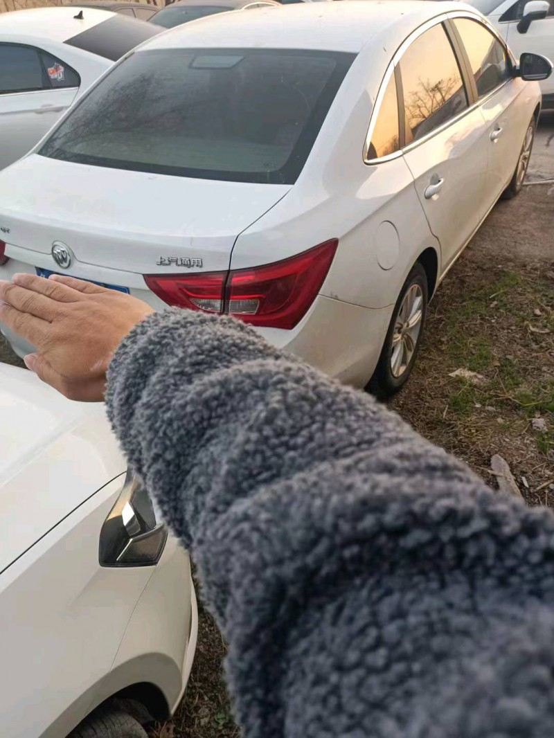 邯郸17年别克英朗2