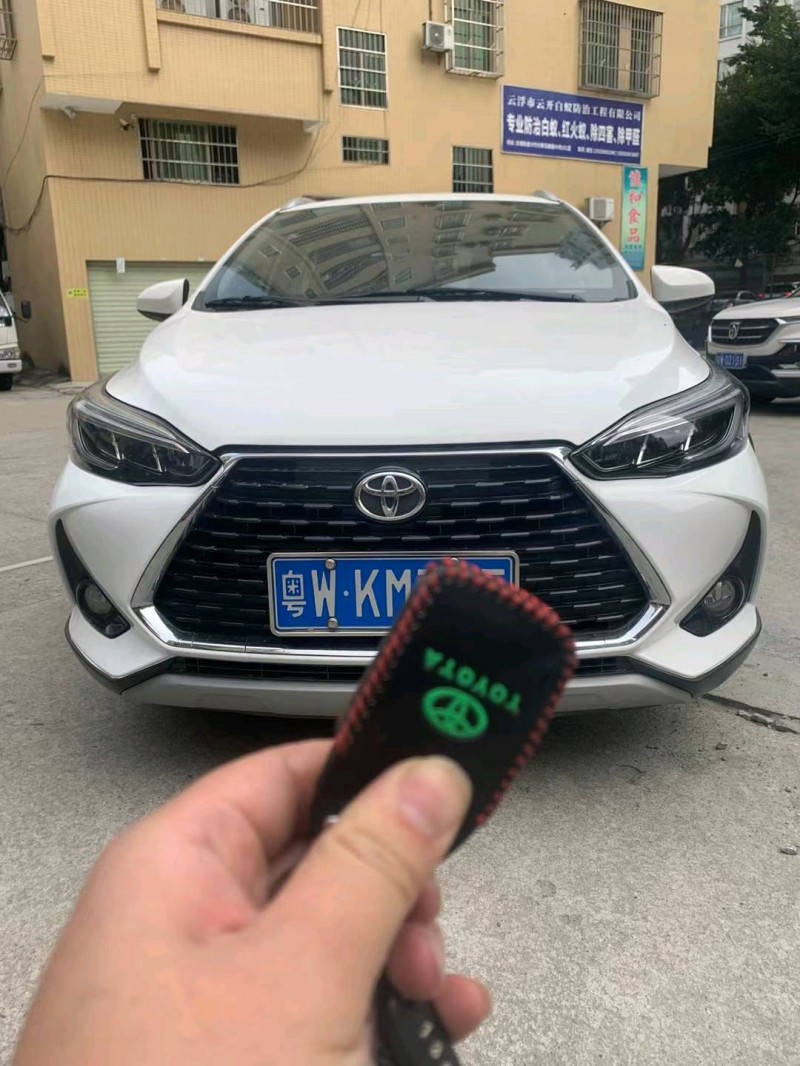 佛山21年豐田YARiS L 致炫1
