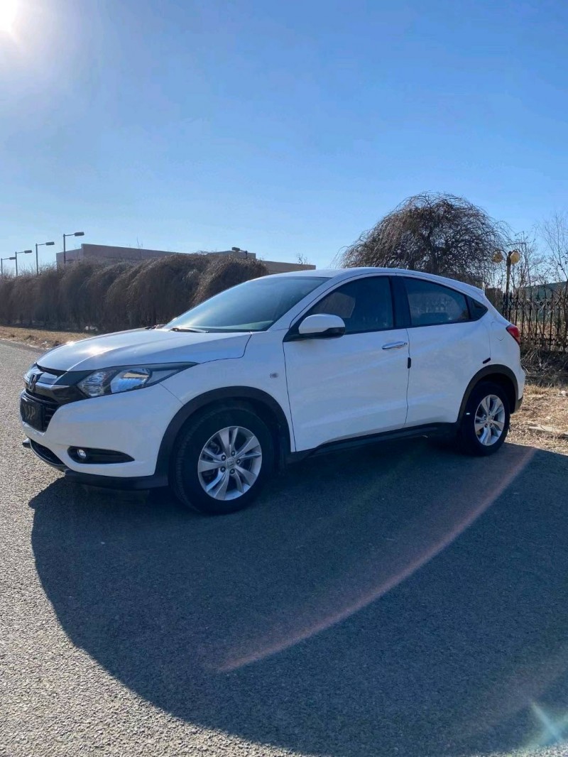 沈阳16年本田缤智3