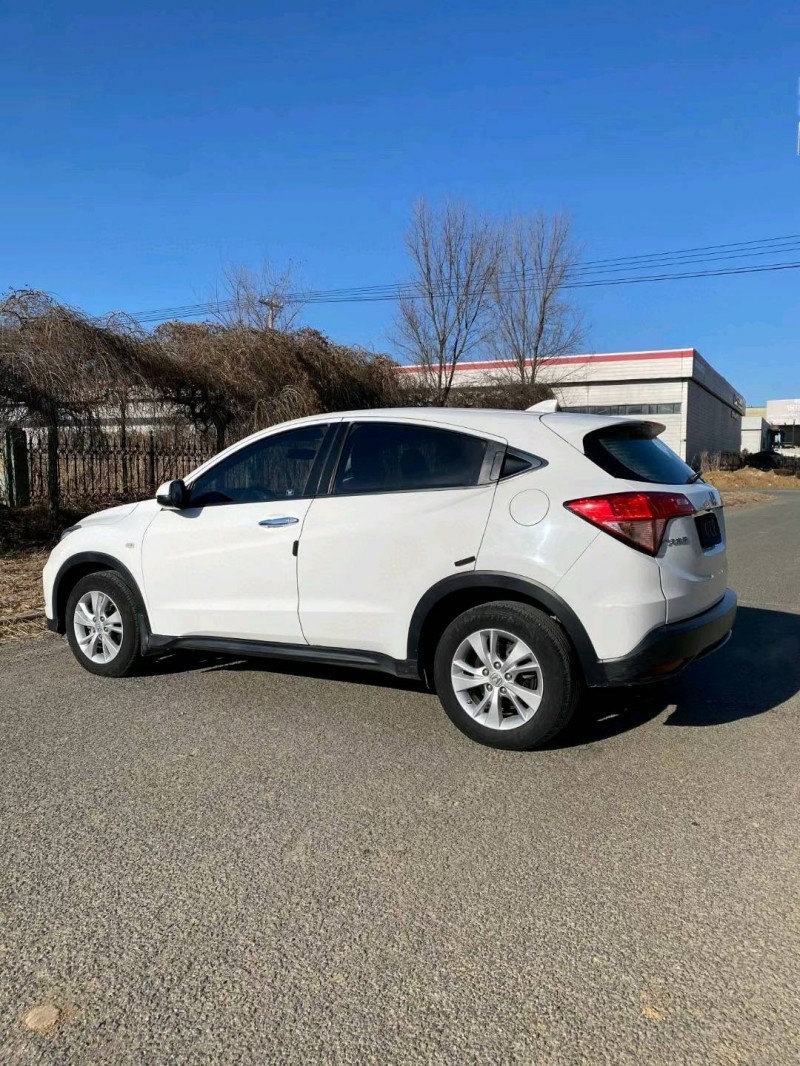 沈阳16年本田缤智5