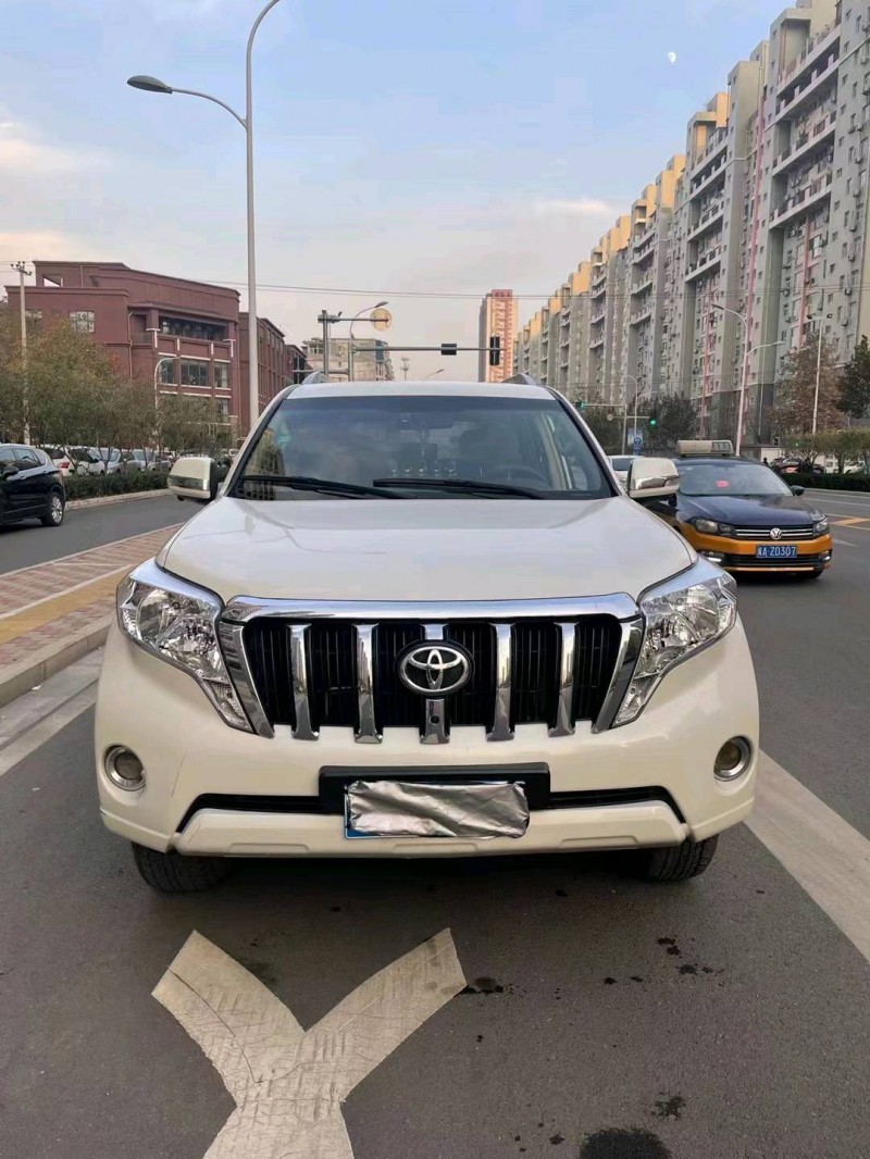 邯郸17年丰田普拉多1